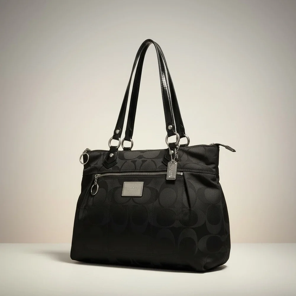 ✨ Coach Poppy Black Signature Tote Pink Satin Lining Patent Trim EUC